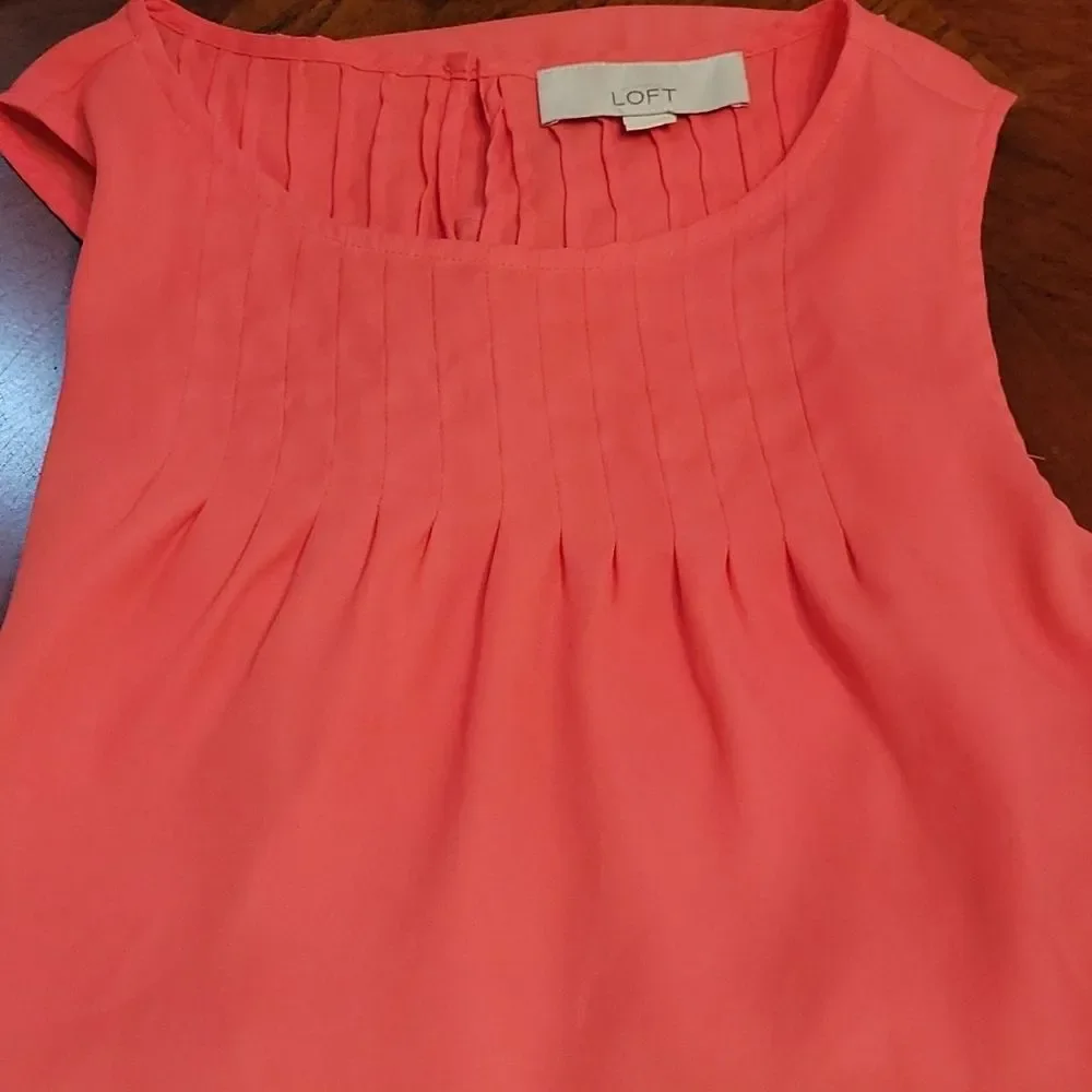 Loft sleeveless shell - Picture 6 of 7